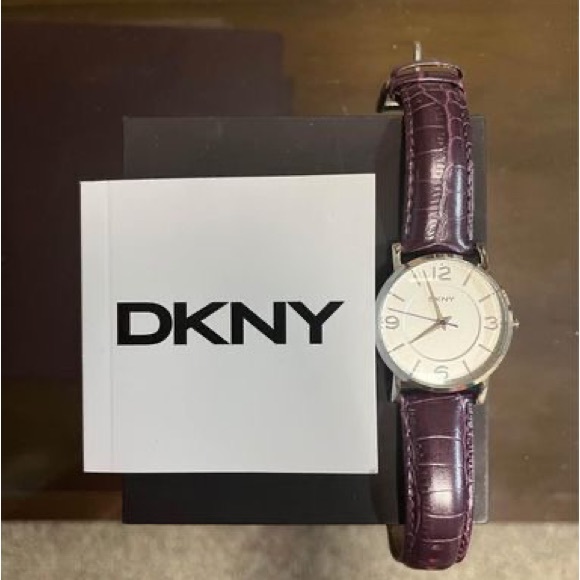 DKNY Purple Leather Watch - Picture 1 of 2